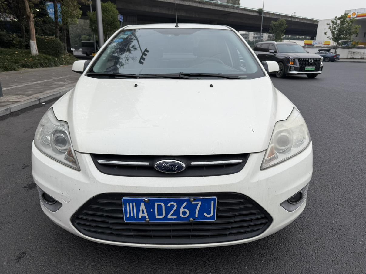 Ford Focus ST 2014 thumb 12