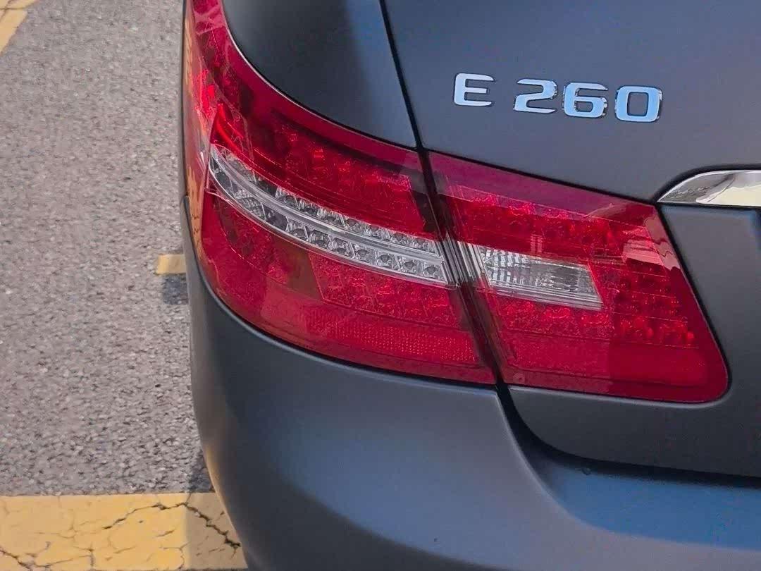 Mercedes-Benz E-Class 2013 thumb 4