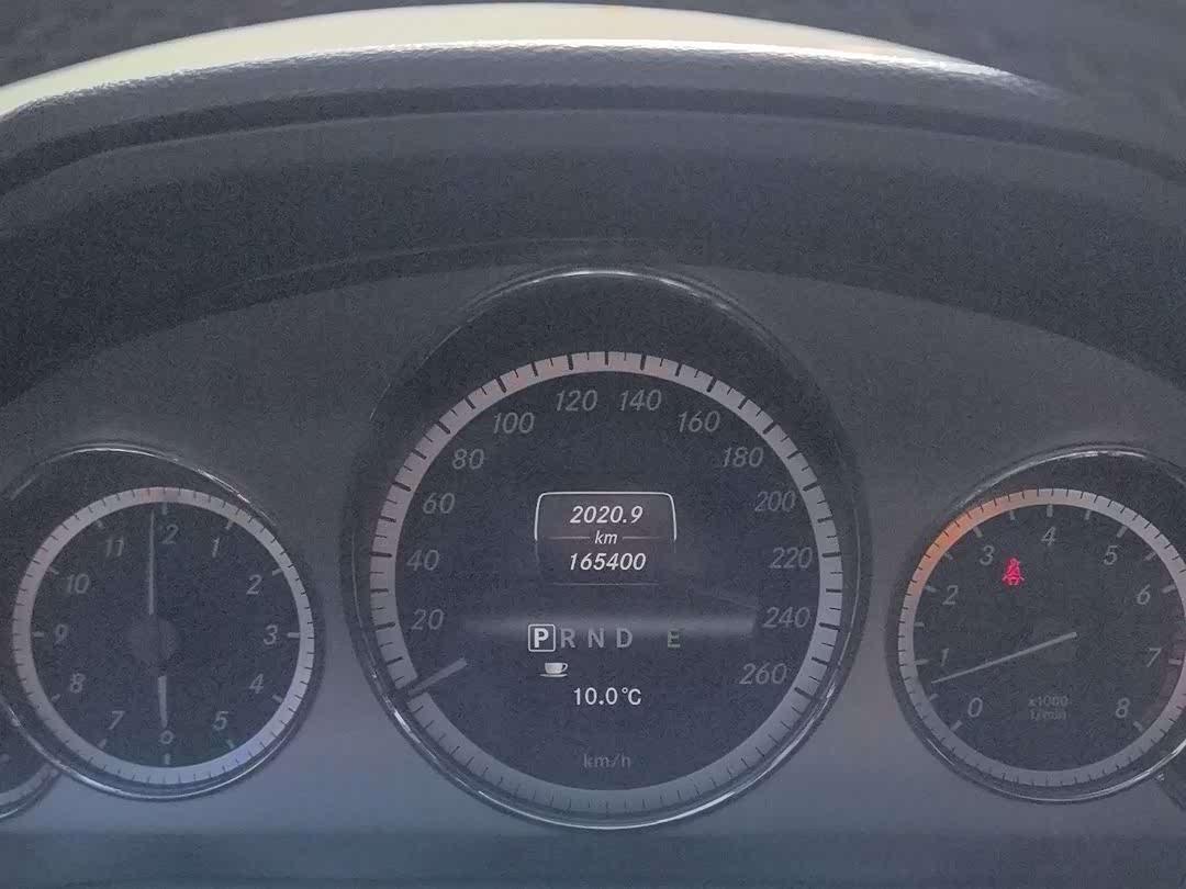Mercedes-Benz E-Class 2013 thumb 8
