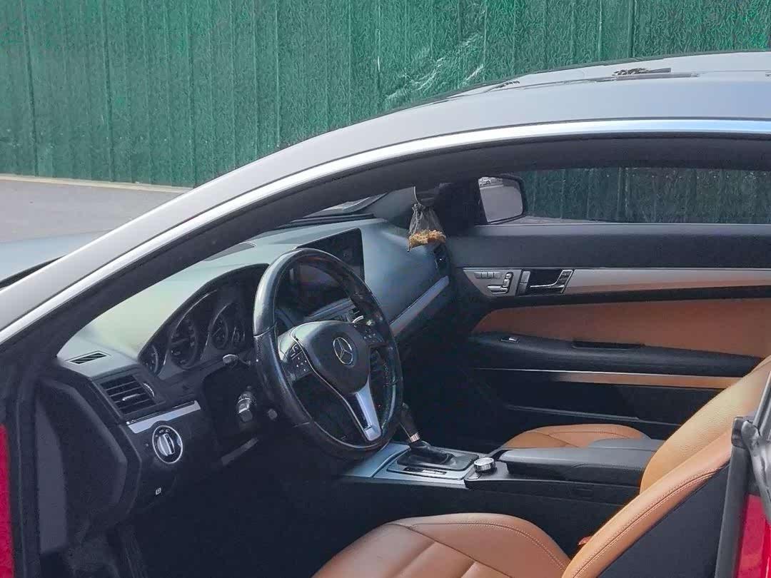 Mercedes-Benz E-Class 2013 thumb 11
