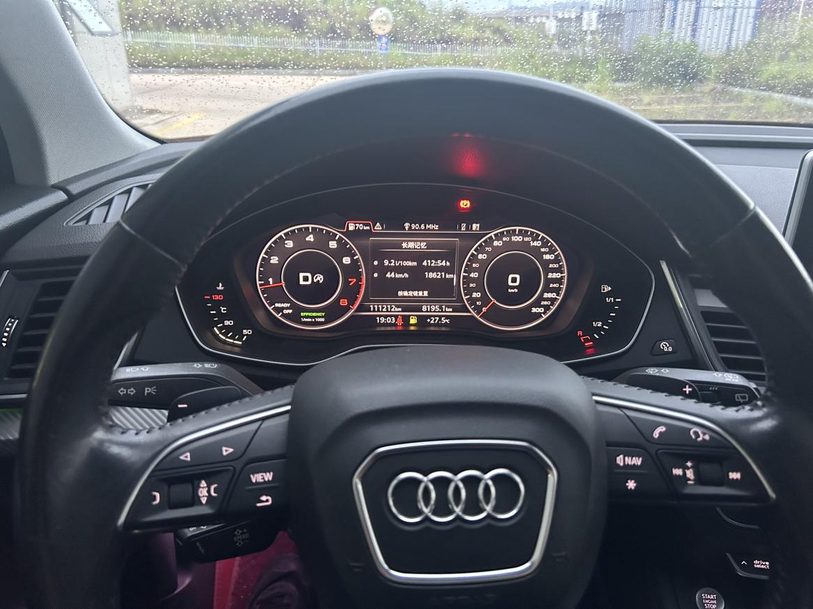 Audi Q5 2019 thumb 5