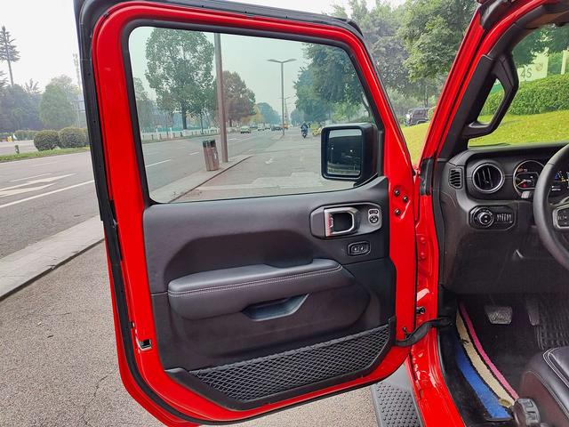 Jeep Wrangler 2019 thumb 3