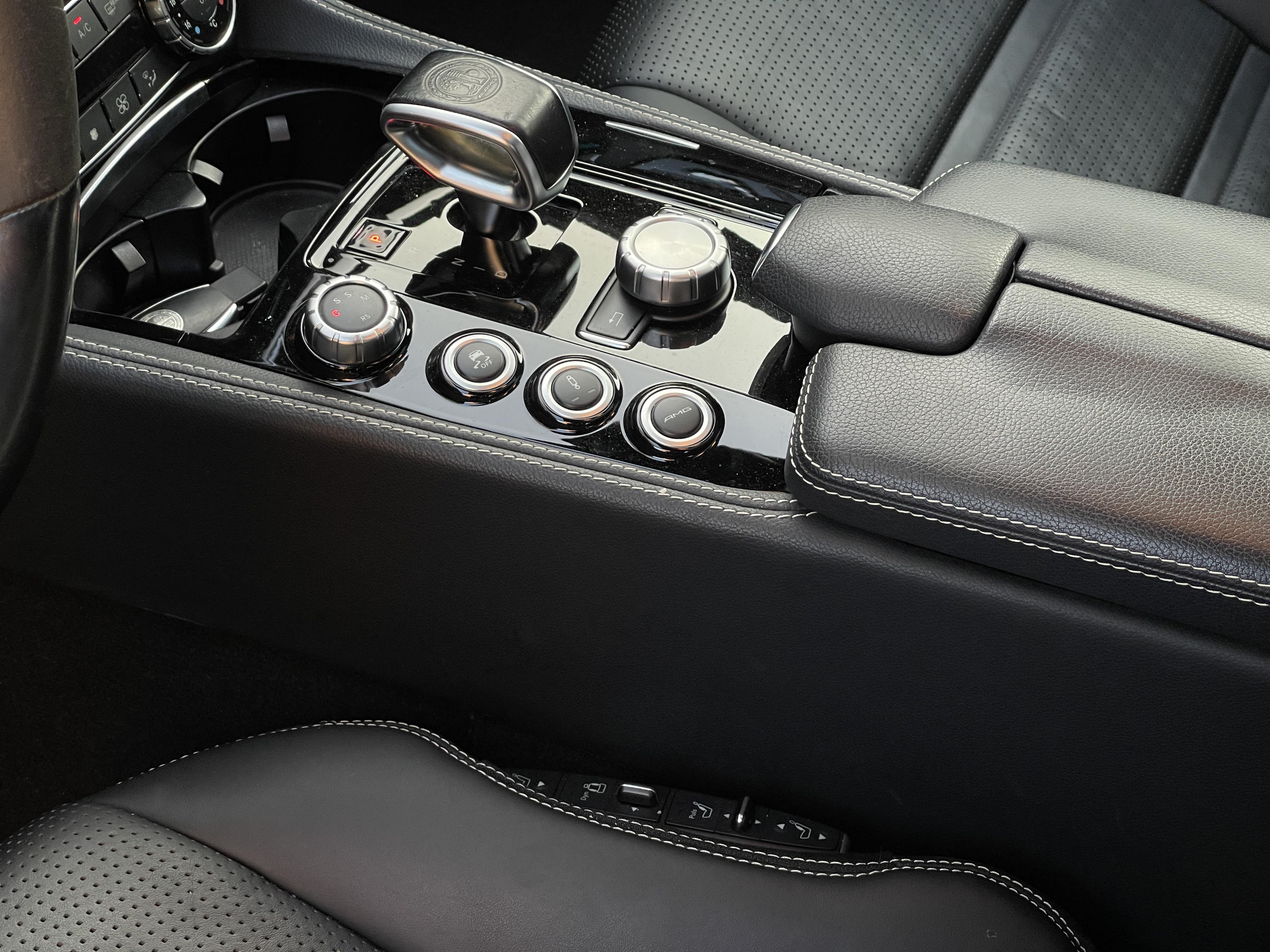 Mercedes-Benz CLS 2015 thumb 12