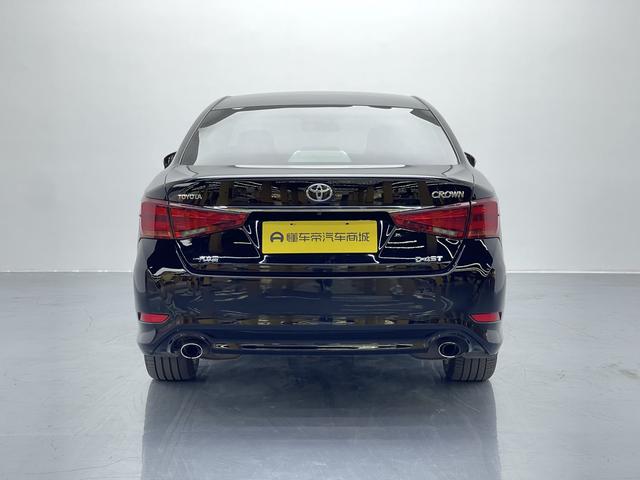 Toyota Crown 2018 thumb 4