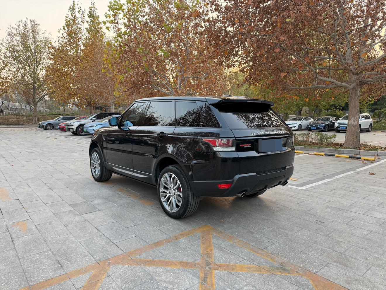 Land Rover Range Rover Sport 2015 thumb 3
