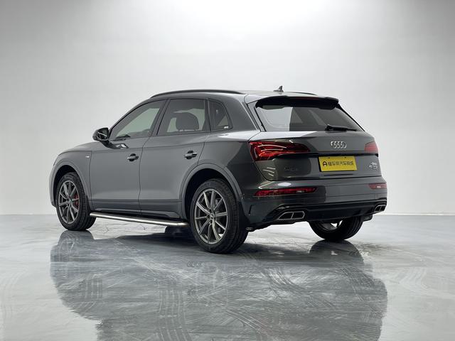 Audi Q5 2022 thumb 2