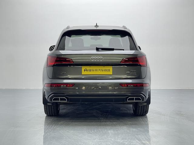 Audi Q5 2022 thumb 3