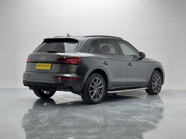 Audi Q5 2022 thumb 4