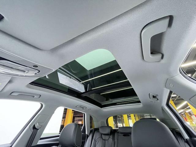 Audi Q5 2022 thumb 11