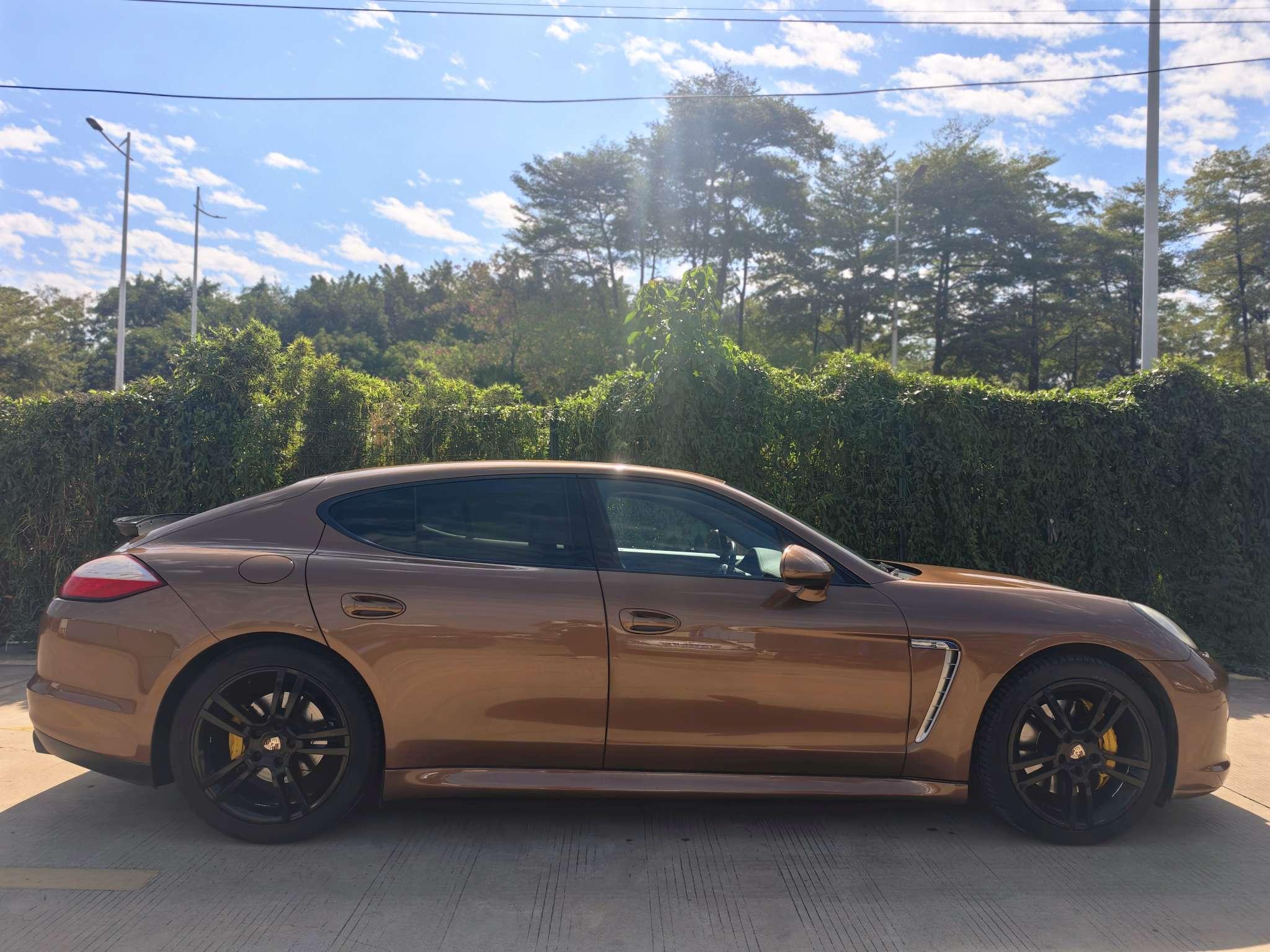 Porsche Panamera 2012 thumb 5