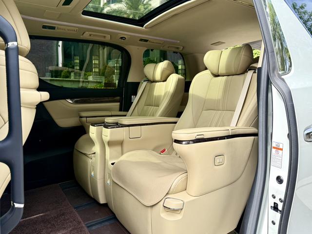Toyota Vellfire 2021 thumb 6
