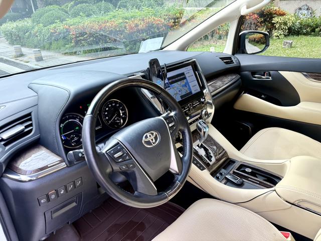 Toyota Vellfire 2021 thumb 8