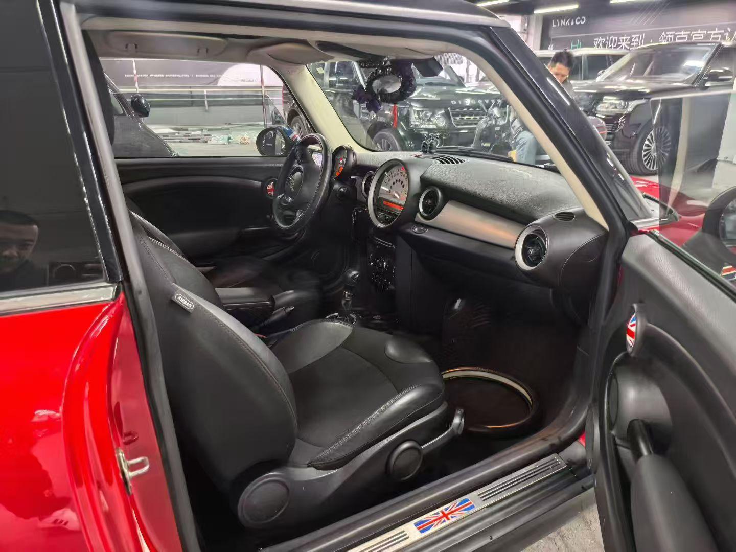Mini Hatch 2014 thumb 5