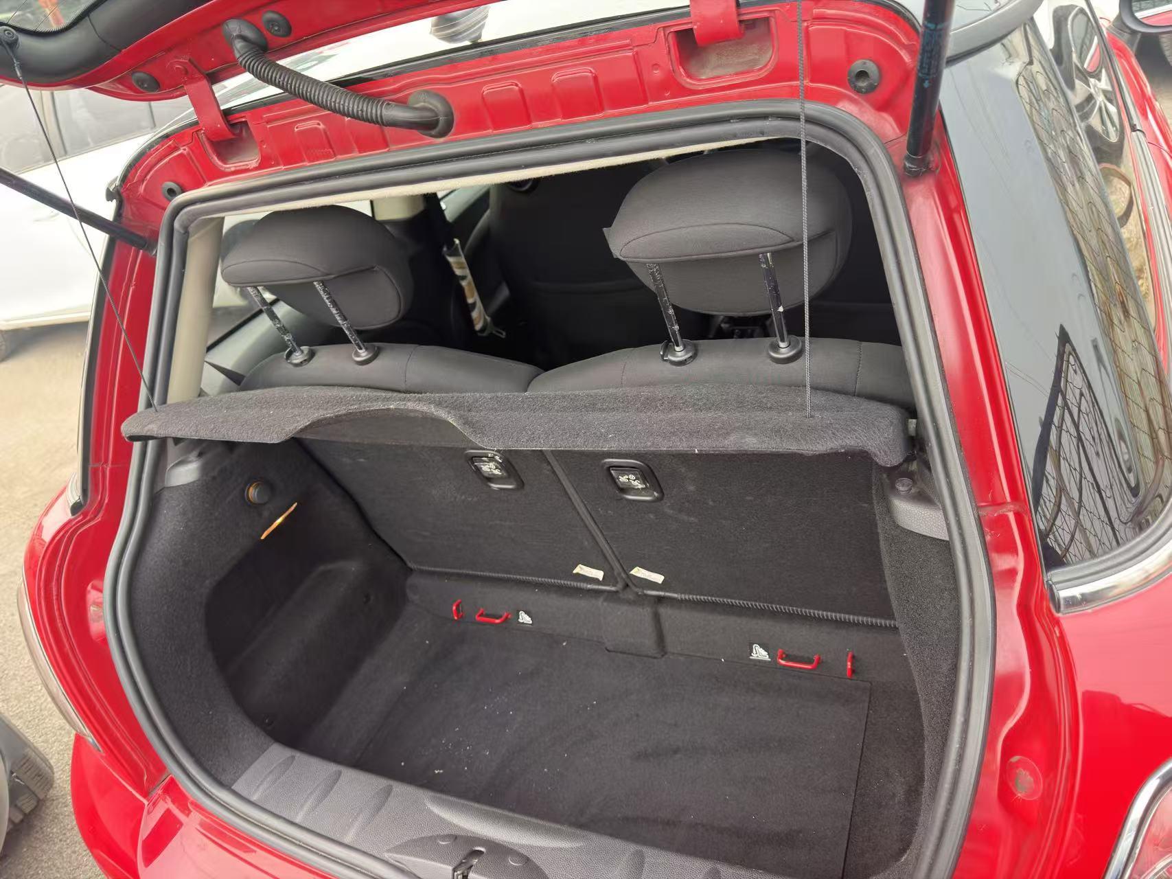 Mini Hatch 2014 thumb 7
