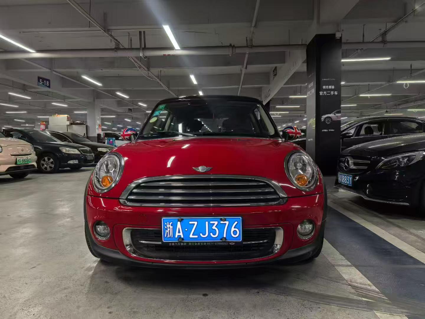 Mini Hatch 2014 thumb 9