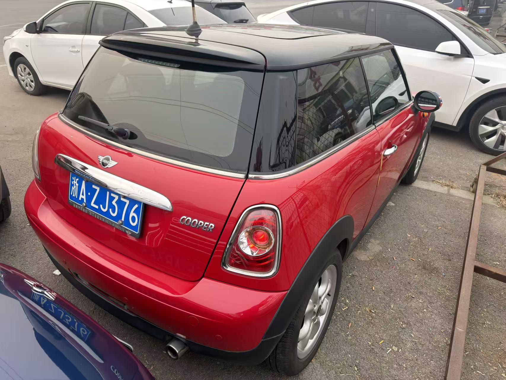 Mini Hatch 2014 thumb 12