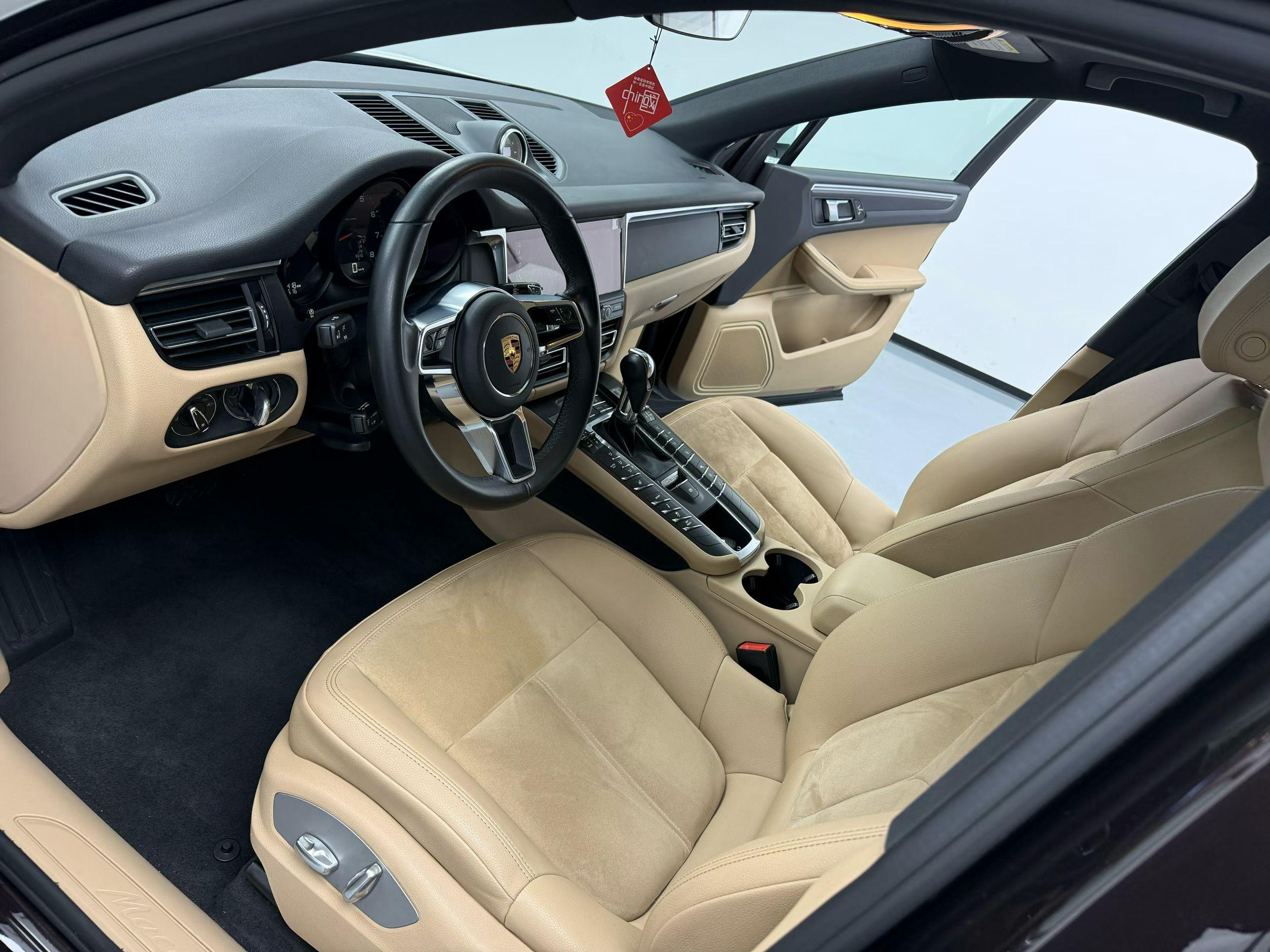 Porsche Macan 2019 thumb 6