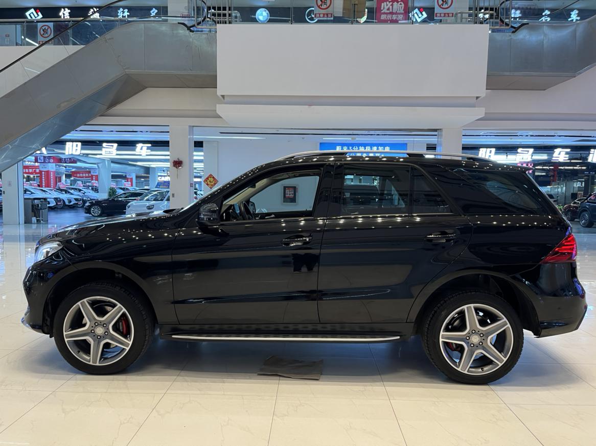 Mercedes-Benz GLE 2016 thumb 2