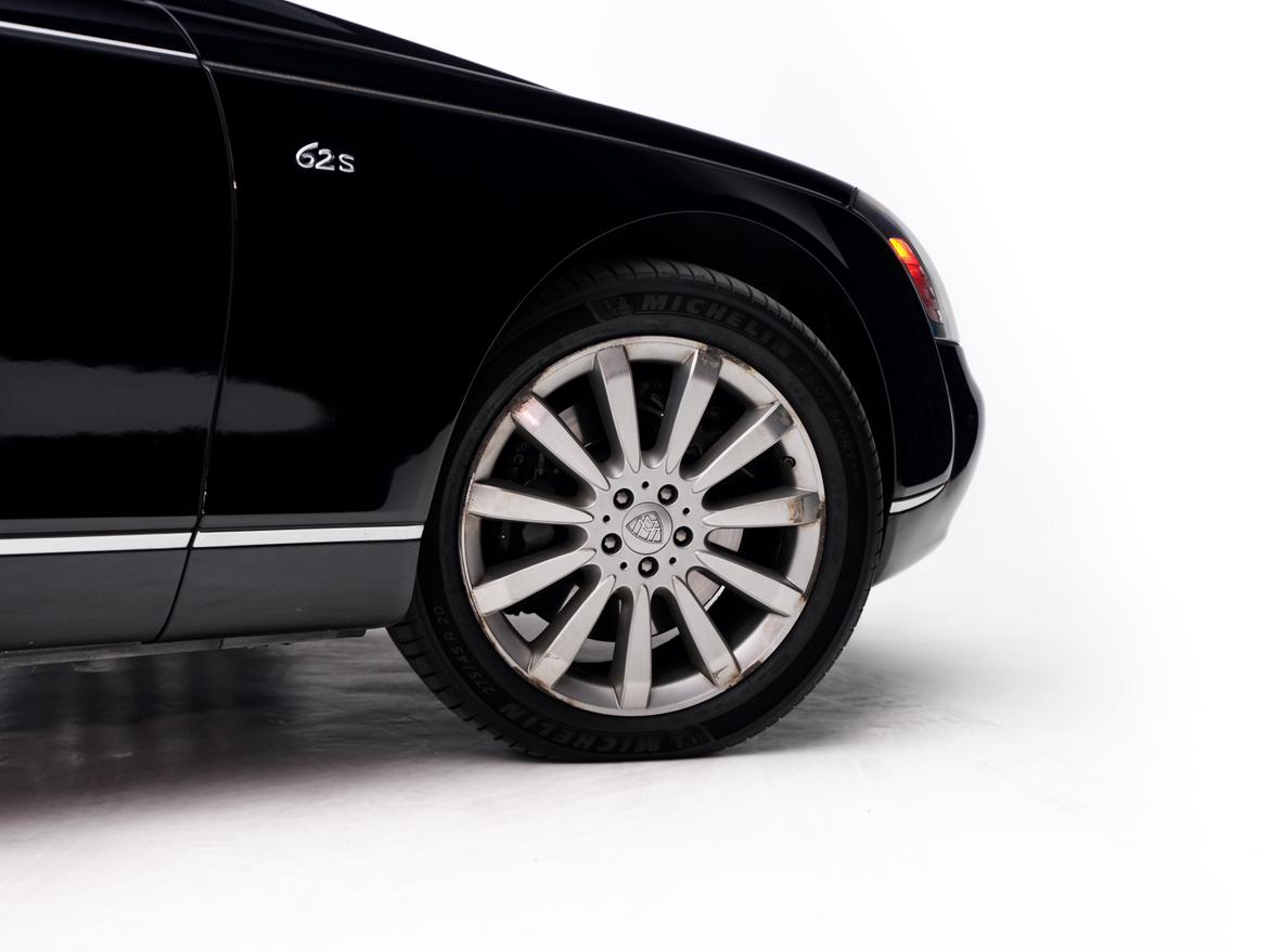 Maybach Mai Ba He 2008 thumb 11