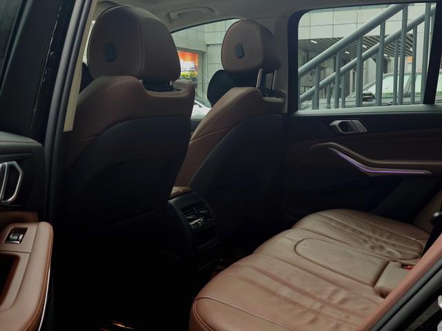 BMW X5 2020 thumb 10