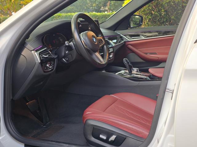 BMW 5 серии 2022 thumb 5