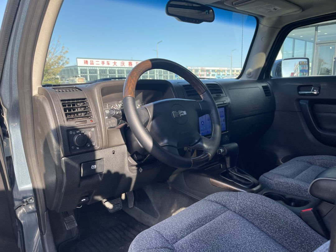 Hummer H3 2006 thumb 7
