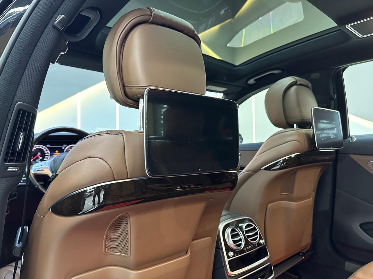 Mercedes-Benz S-Class 2020 thumb 12