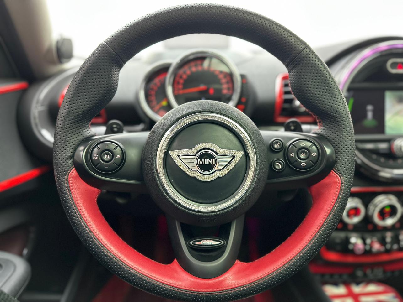Mini Clubman 2018 thumb 8