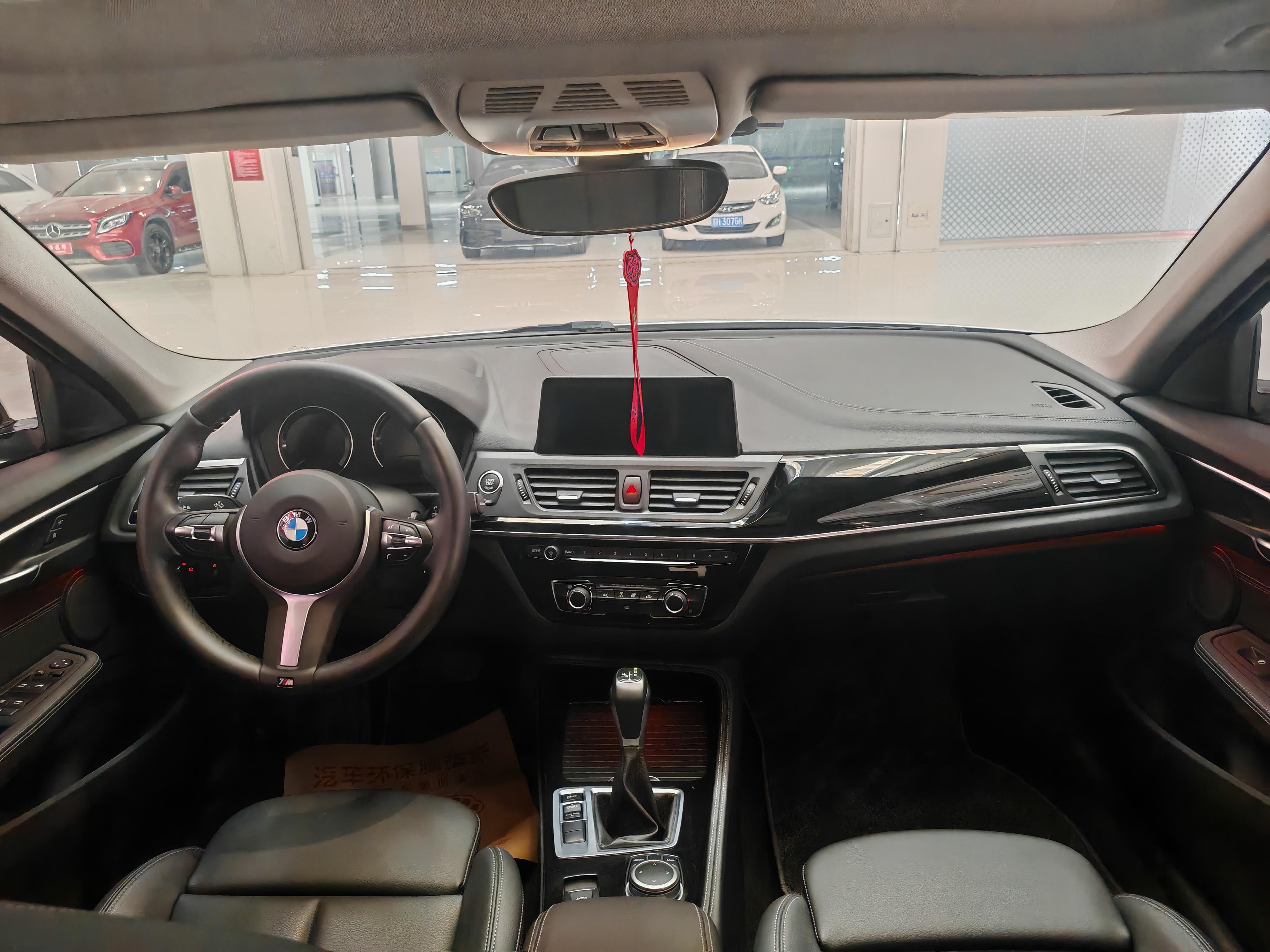 BMW 1 серии 2019 thumb 7
