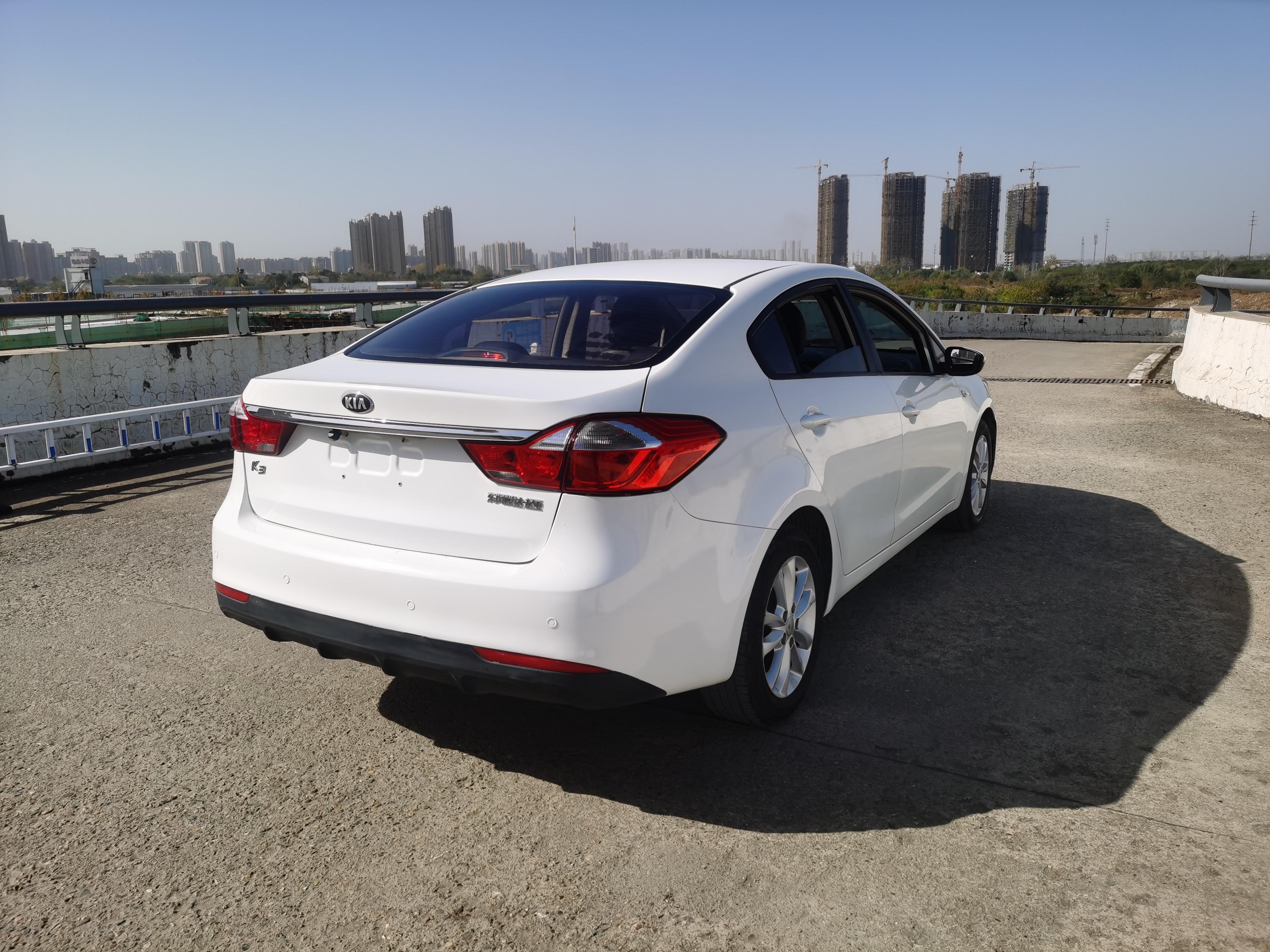 Kia K3 2017 thumb 4