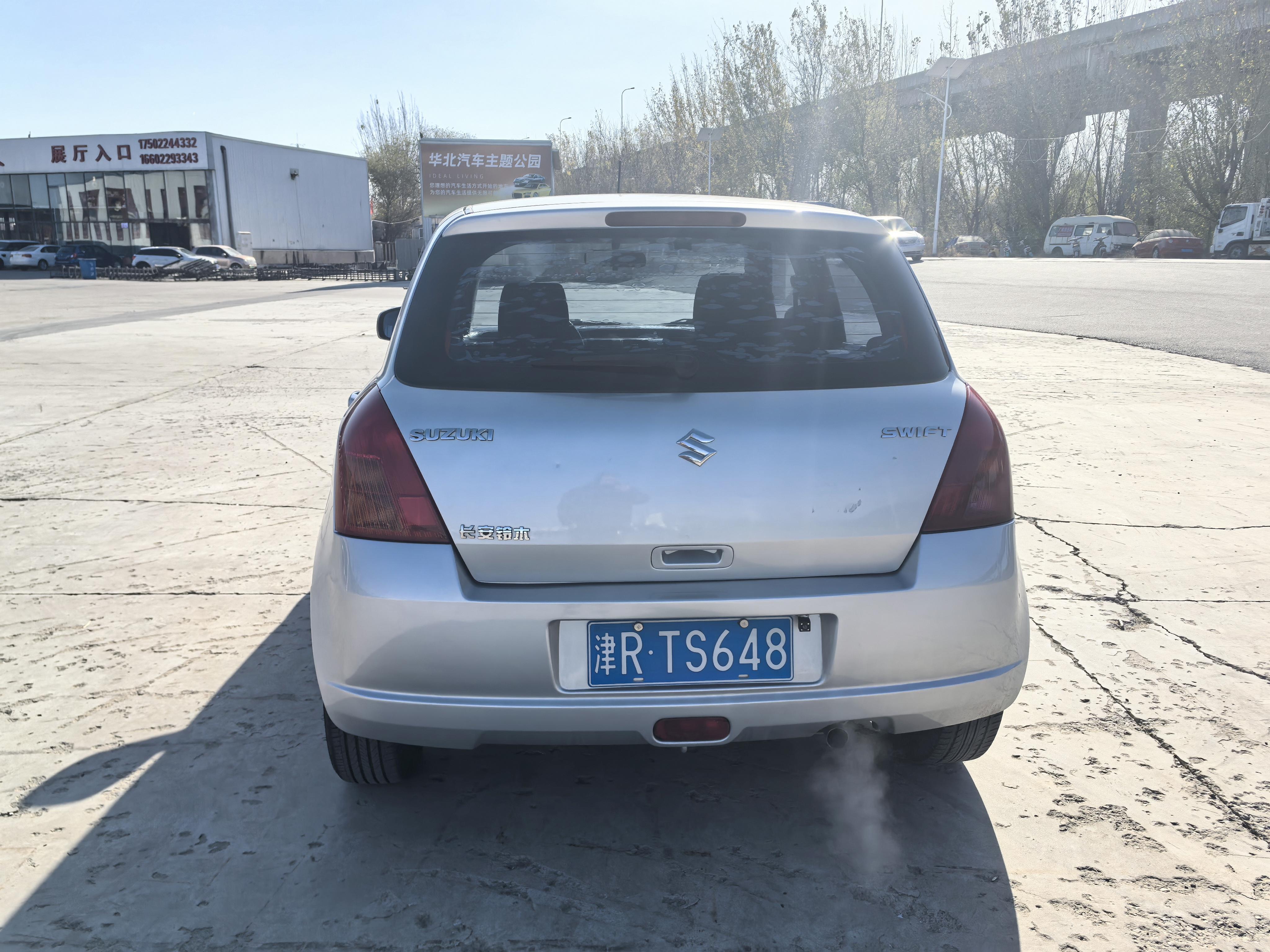 Suzuki SX4 2010 thumb 4