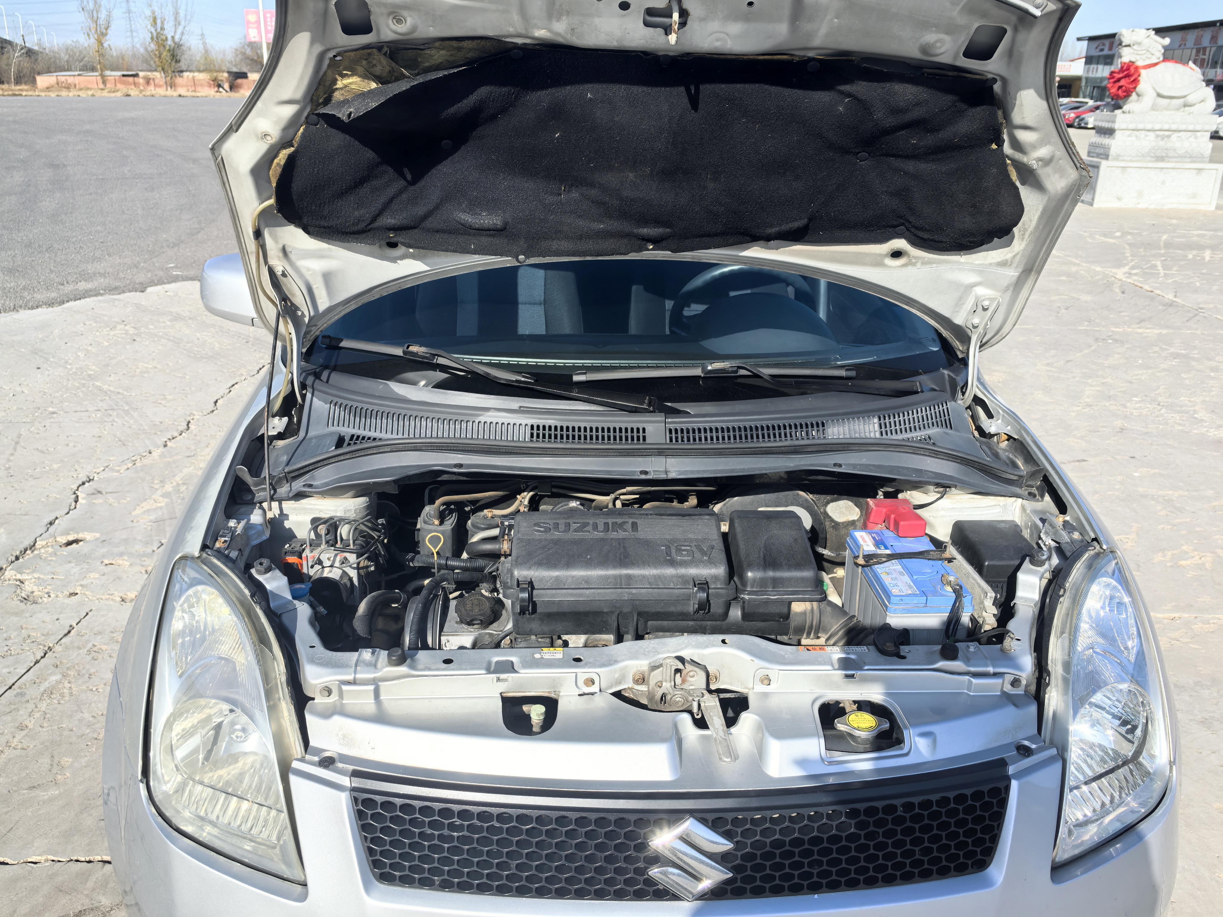 Suzuki SX4 2010 thumb 7