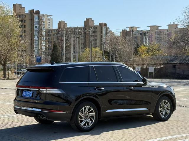 Lincoln Aviator 2020 thumb 3