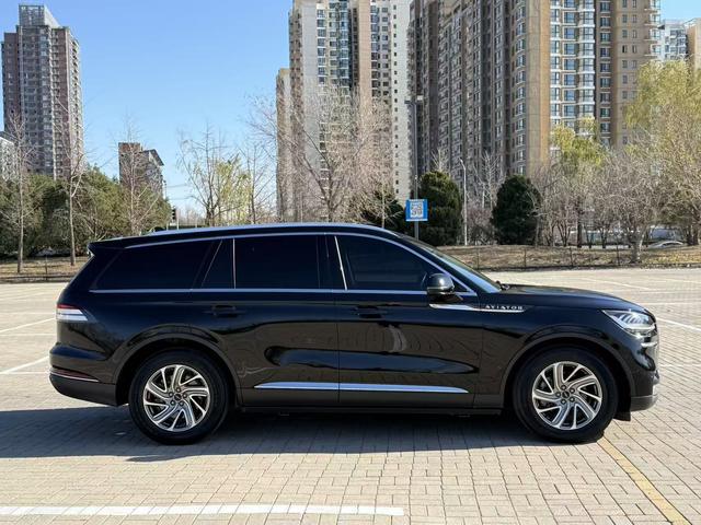 Lincoln Aviator 2020 thumb 4