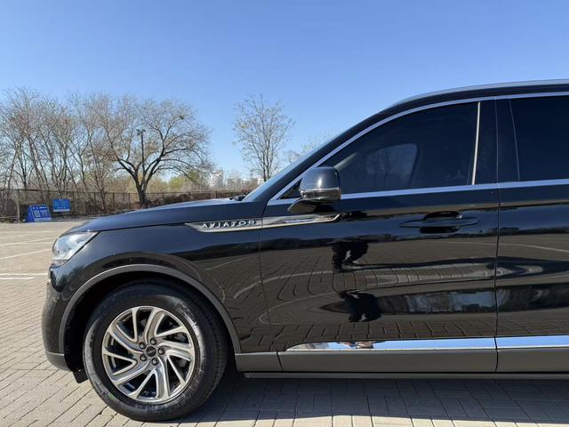 Lincoln Aviator 2020 thumb 6