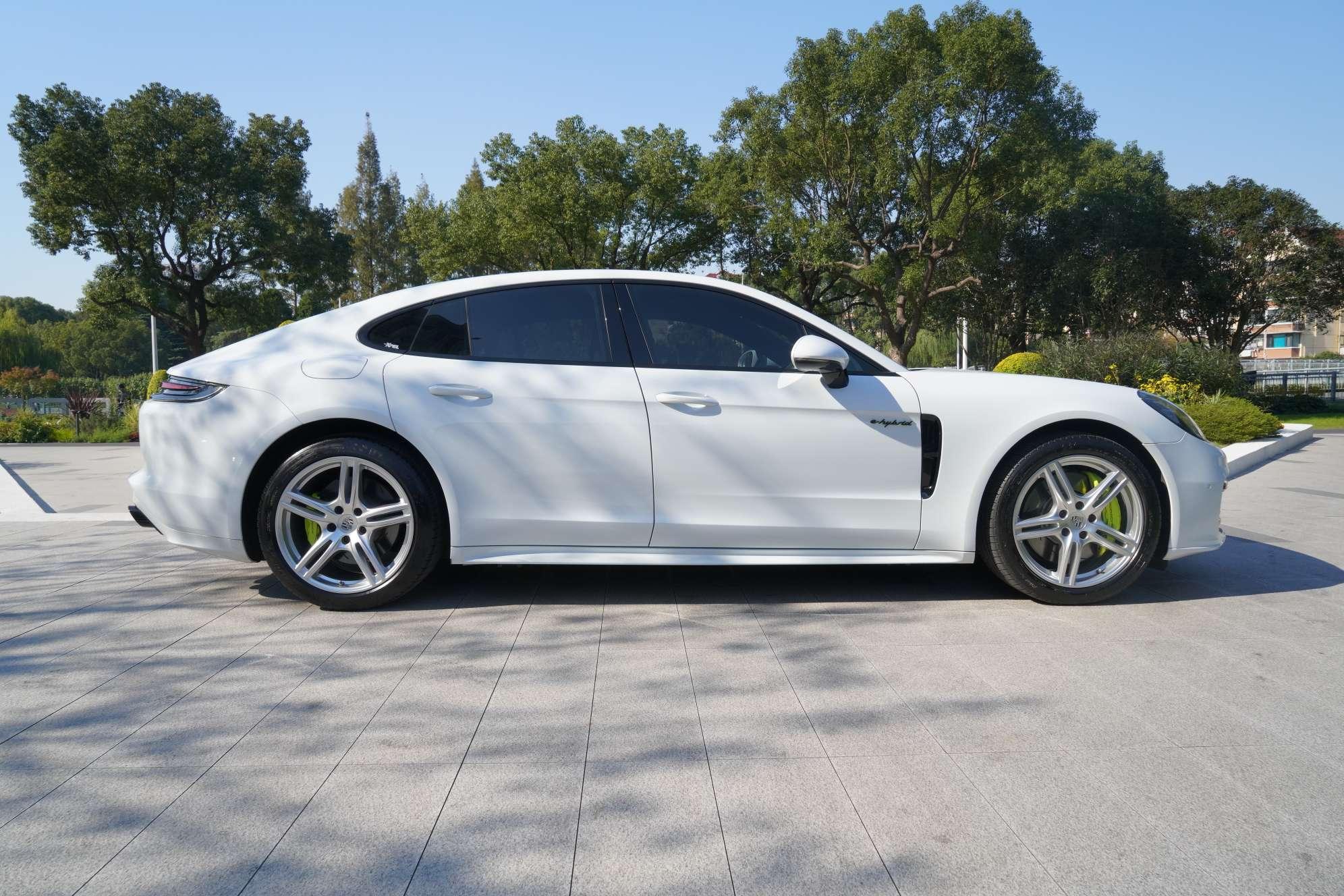 Porsche Panamera 2020 thumb 6