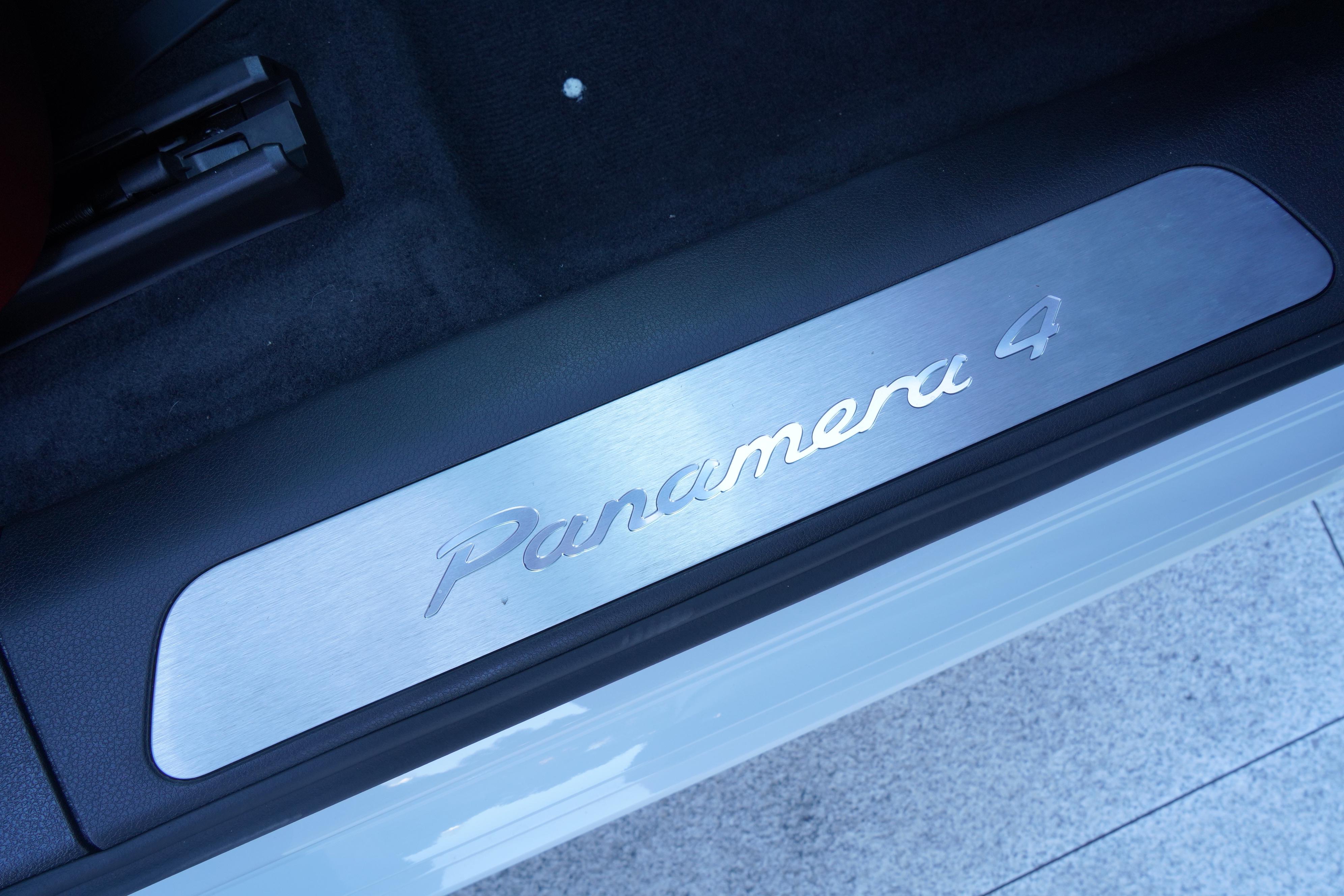 Porsche Panamera 2020 thumb 8