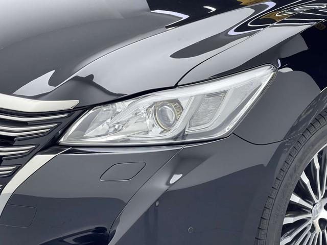 Toyota Crown 2019 thumb 10