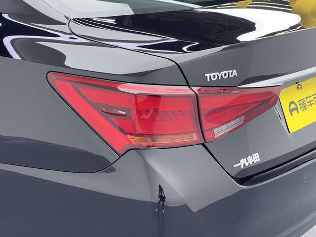 Toyota Crown 2019 thumb 11