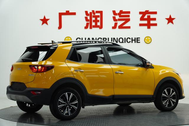 Kia Stonic 2021 thumb 2