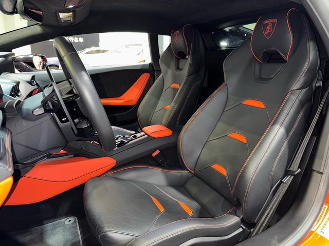 Lamborghini Huracán 2020 thumb 8