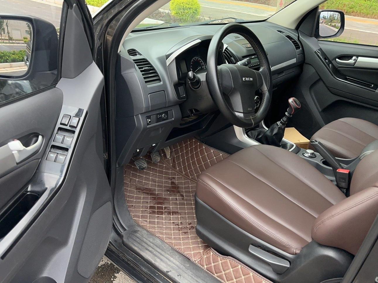 Isuzu D-MAX 2019 thumb 7