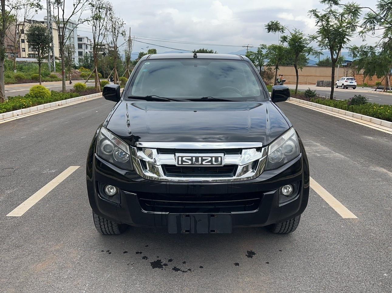 Isuzu D-MAX 2019 thumb 10