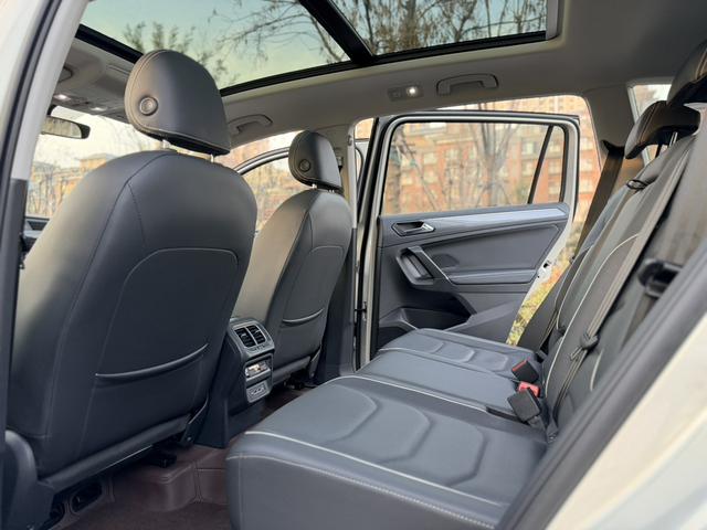 Volkswagen Tiguan 2021 thumb 3