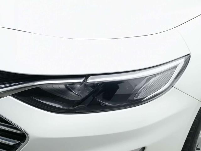 Chevrolet Malibu 2021 thumb 3