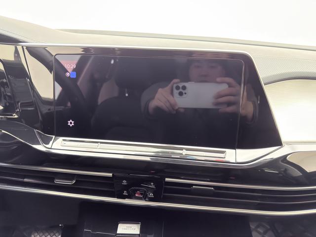Volkswagen Lamando 2021 thumb 10