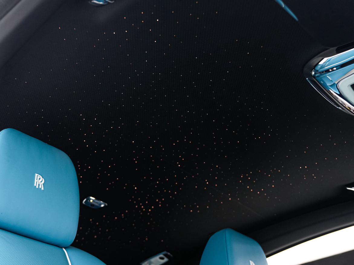 Rolls-Royce Wraith 2023 thumb 11