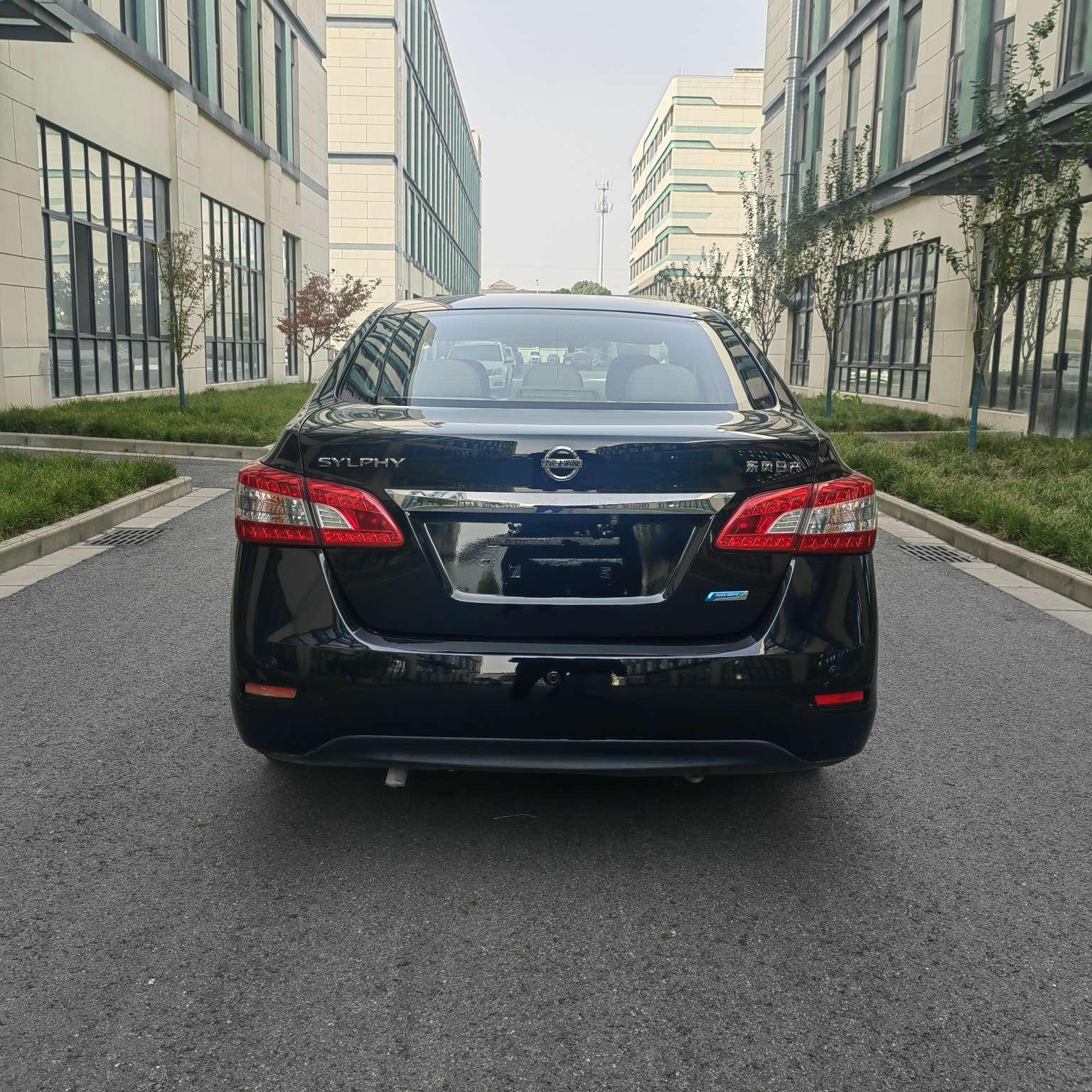 Nissan Sylphy 2012 thumb 3