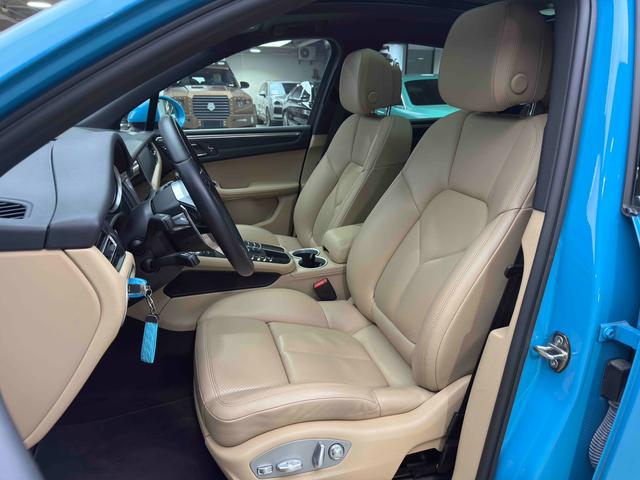 Porsche Macan 2021 thumb 9
