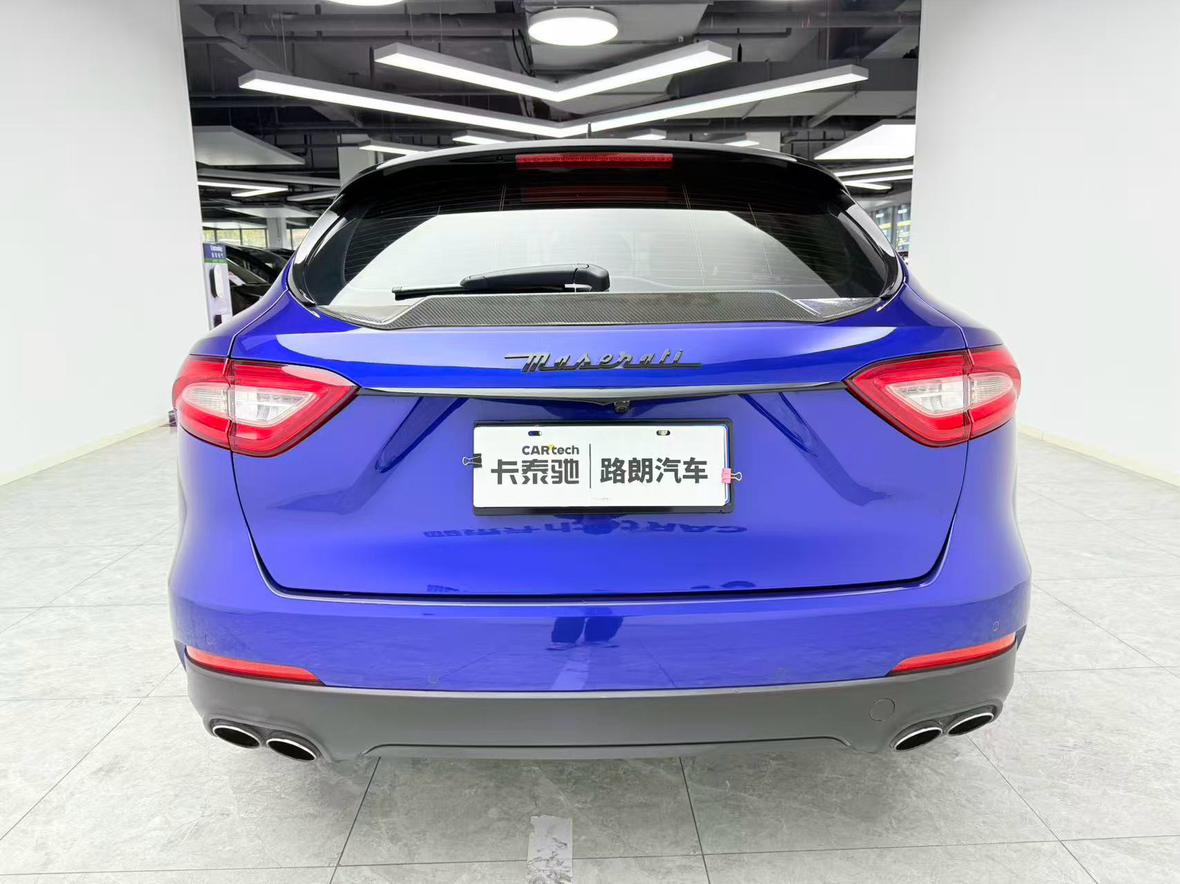Maserati Levante 2018 thumb 3